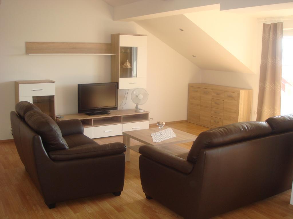 Apartments Jelicic Селце Экстерьер фото