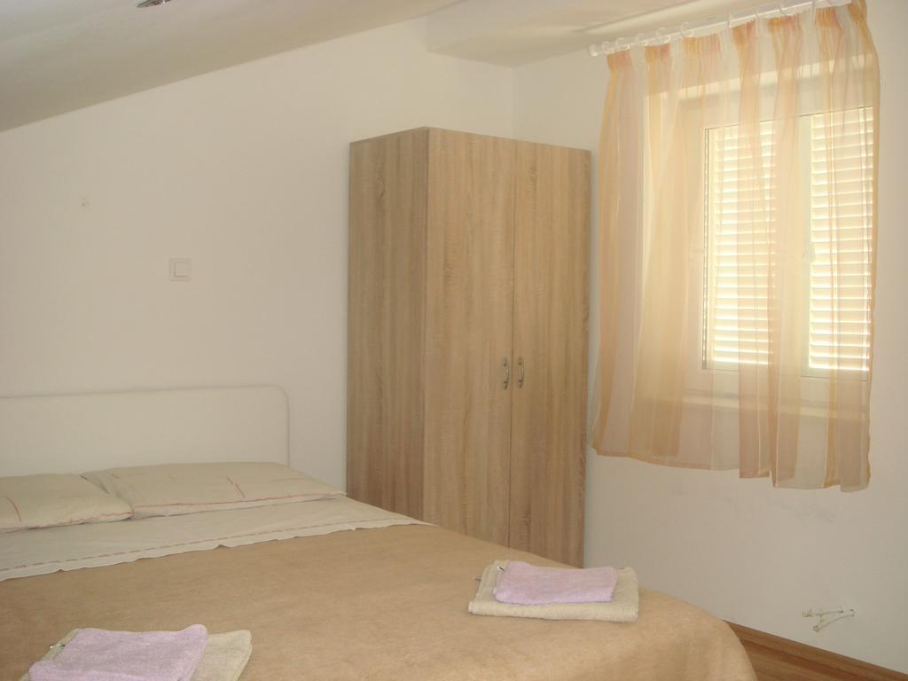 Apartments Jelicic Селце Экстерьер фото