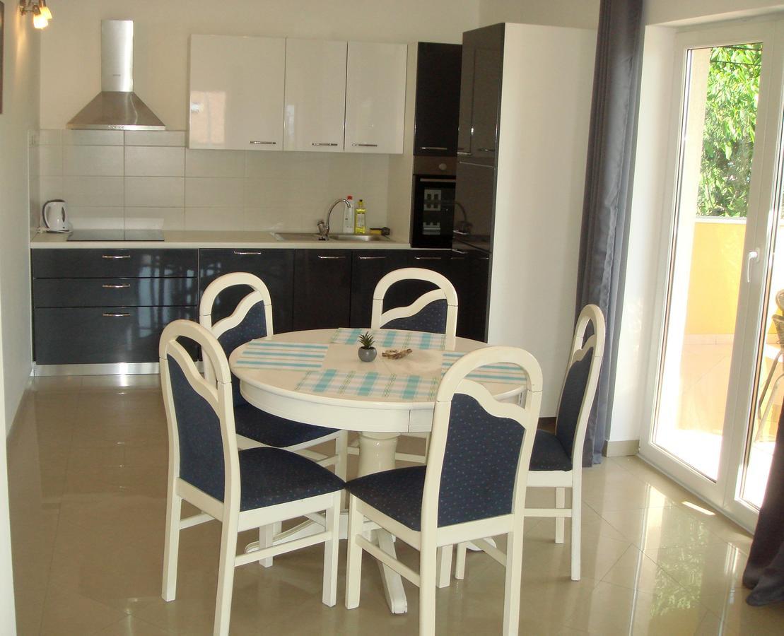 Apartments Jelicic Селце Экстерьер фото
